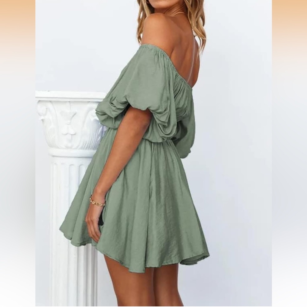 Off-Shoulder Green Mini Dress - Picture 4 of 5